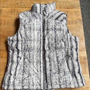The North Face Monochrome Puffer Vest